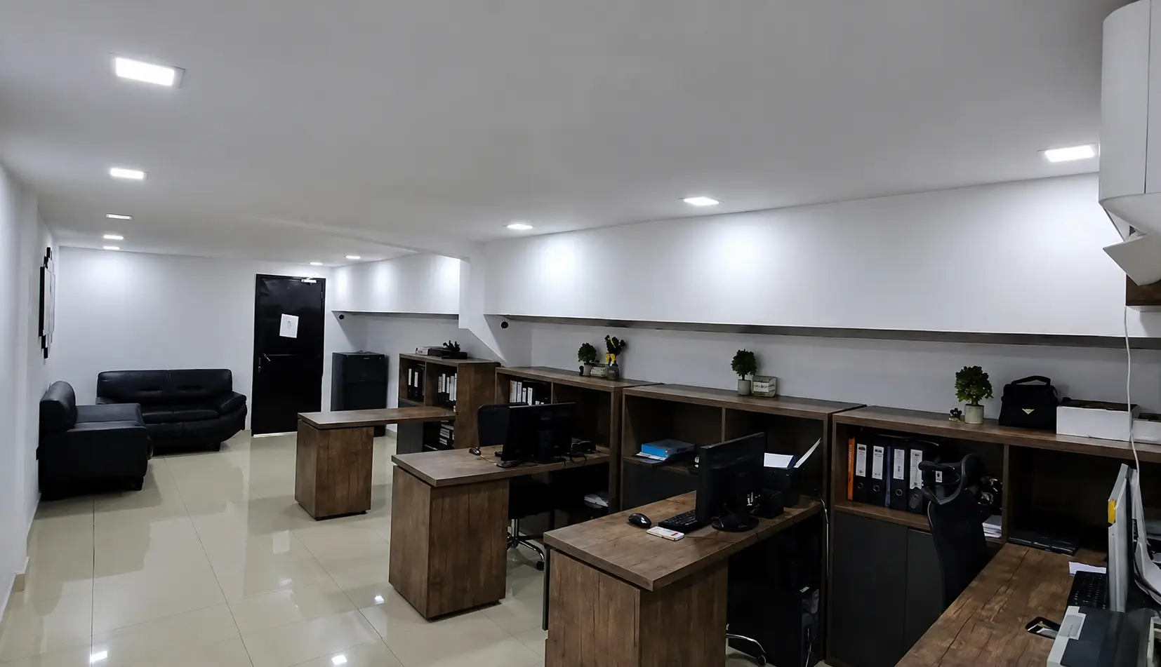 Área de Oficina ImportMotor Company